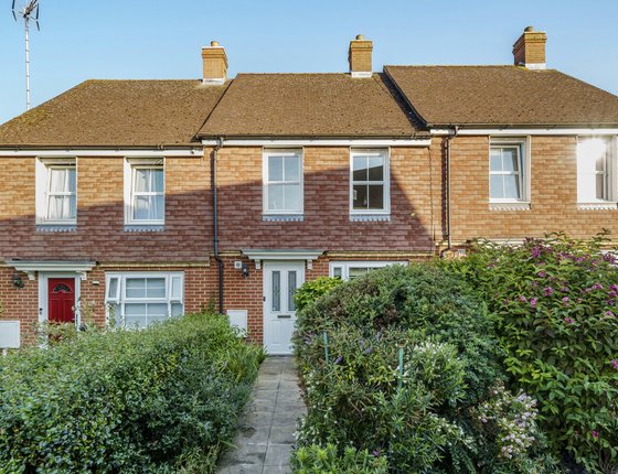 Bergamot Close, Sittingbourne, Kent, ME10, 5845 - Quealy & Co