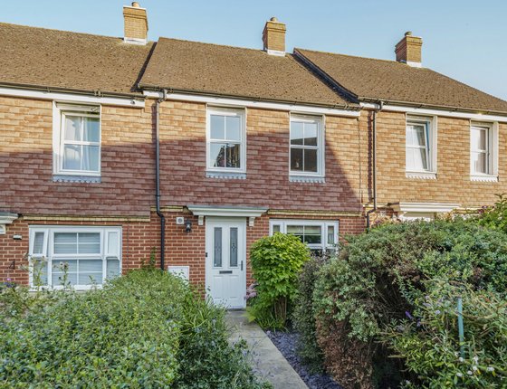 Bergamot Close, Sittingbourne, Kent, ME10, 5845 - Quealy & Co