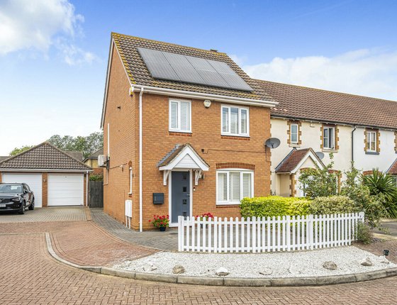 Clement Close, Milton Regis, Sittingbourne, Kent, ME10, 5856 - Quealy & Co