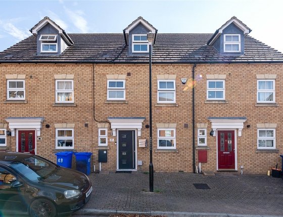 Monarch Drive, Kemsley, Sittingbourne, Kent, ME10, 5863 - Quealy & Co