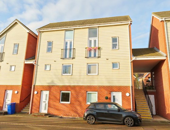 Onyx Drive, Sittingbourne, Kent, ME10, 5874 - Quealy & Co