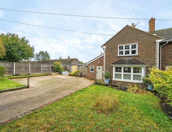 Frognal Lane, Teynham, Sittingbourne, Kent, ME9, 5900 - Quealy & Co