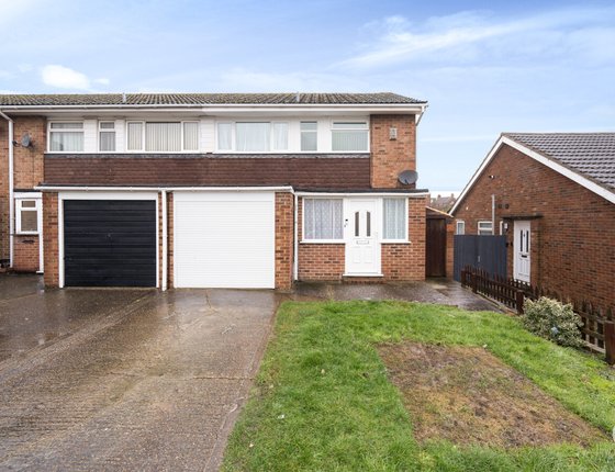 Peel Drive, Sittingbourne, Kent, ME10, 6092 - Quealy & Co