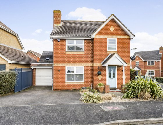 Ladyfields Close, Bobbing, Sittingbourne, Kent, ME9, 6153 - Quealy & Co