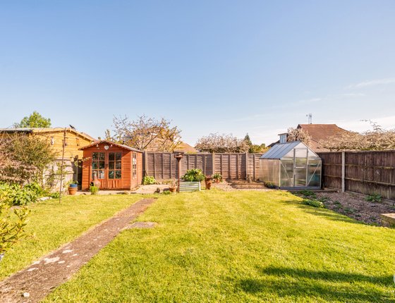 Sterling Road, Sittingbourne, Kent, ME10, 6325 - Quealy & Co