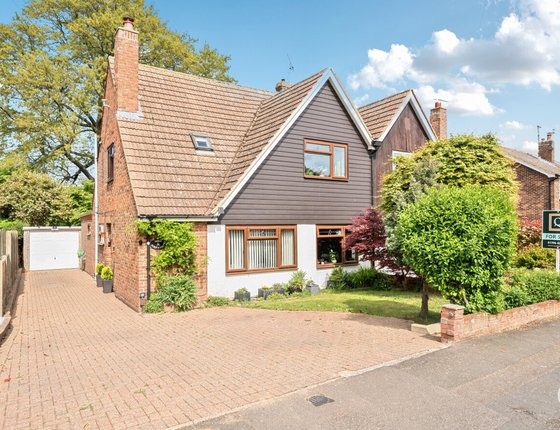 Cranbrook Drive, Sittingbourne, Kent, ME10, 6470 - Quealy & Co