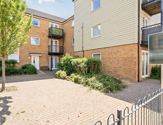 Spinel Close, Sittingbourne, Kent, ME10, 6505 - Quealy & Co