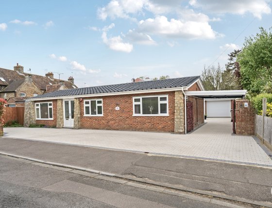 Cranbrook Drive, Sittingbourne, Kent, ME10, 6535 - Quealy & Co
