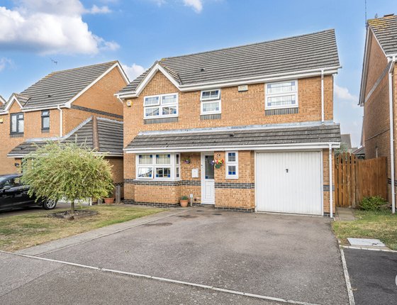 Eleanor Drive, Milton Regis, Sittingbourne, Kent, ME10, 6798 - Quealy & Co