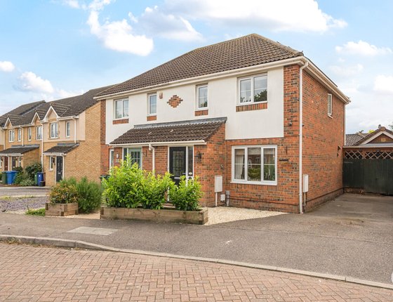 Jade Close, Sittingbourne, Kent, ME10, 6882 - Quealy & Co