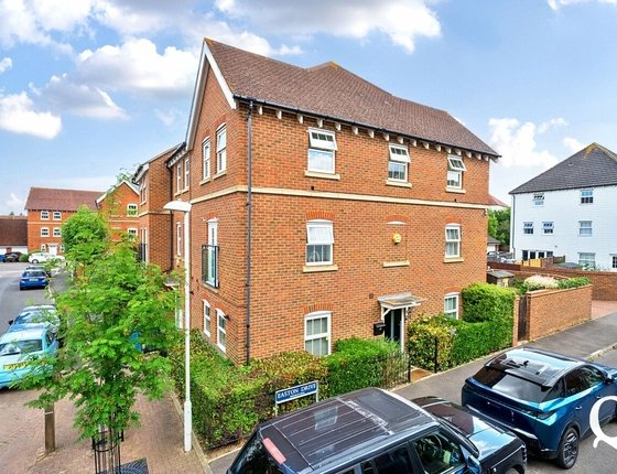 Easton Drive, Sittingbourne, Kent, ME10, 6898 - Quealy & Co