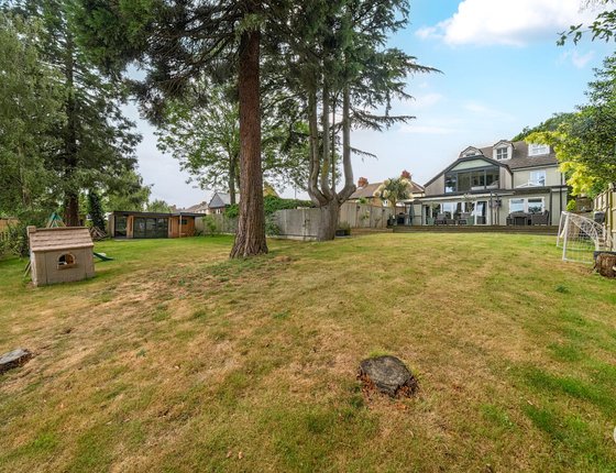Mill Lane, Hartlip, Sittingbourne, Kent, ME9, 6947 - Quealy & Co
