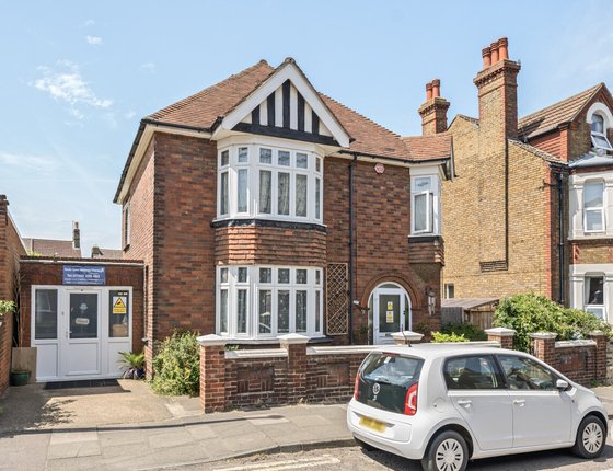 Park Road, Sittingbourne, Kent, ME10, 6997 - Quealy & Co