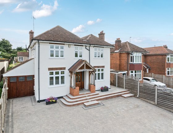 Chalk Road, Higham, Rochester, Kent, ME3, 7000 - Quealy & Co