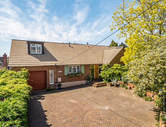 The Street, Borden, Sittingbourne, Kent, ME9, 7025 - Quealy & Co