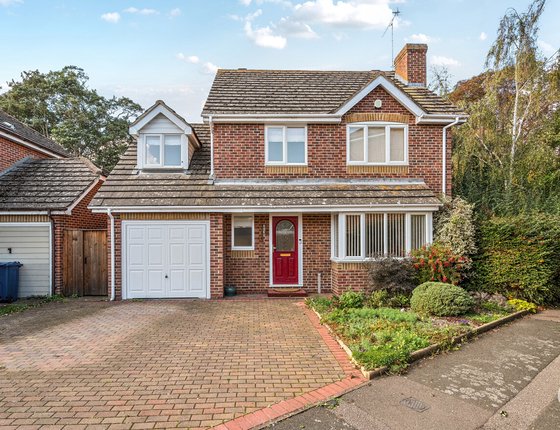 Turner Close, Kemsley, Sittingbourne, Kent, ME10, 7113 - Quealy & Co