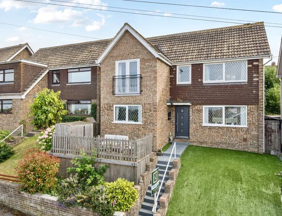 Admirals Walk, Minster on Sea, Sheerness, Kent, ME12, 7142 - Quealy & Co