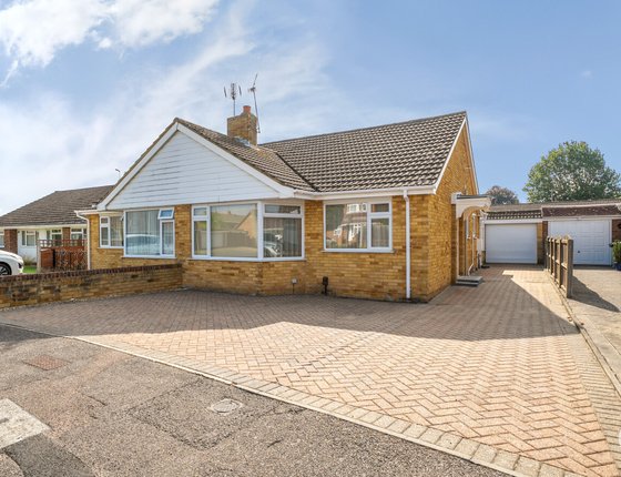 Napier Close, Sittingbourne, Kent, ME10, 7207 - Quealy & Co