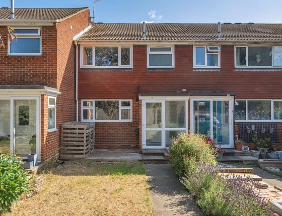 Walmer Gardens, Sittingbourne, Kent, ME10, 7326 - Quealy & Co