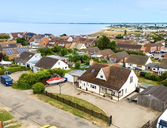 Preston Hall Gardens, Sheerness, Kent, ME12, 7361 - Quealy & Co