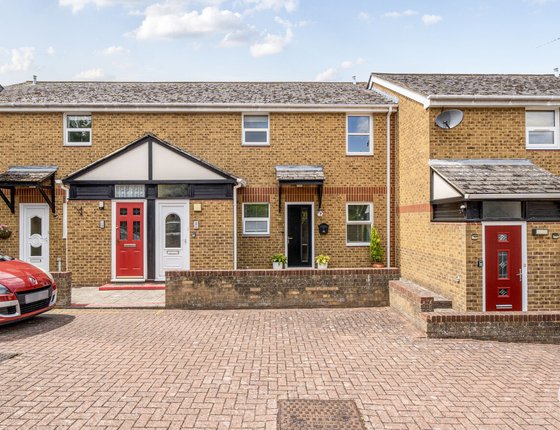 Cloisters, West Street, Sittingbourne, Kent, ME10, 7437 - Quealy & Co