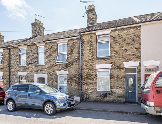 Epps Road, Sittingbourne, Kent, ME10, 7477 - Quealy & Co