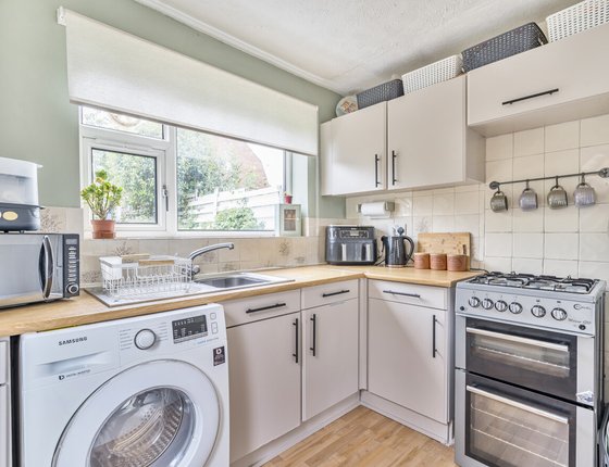 Gaze Hill Avenue, Sittingbourne, Kent, ME10, 7512 - Quealy & Co