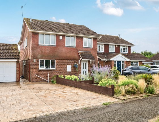 Dalewood, Sittingbourne, Kent, ME10, 7573 - Quealy & Co