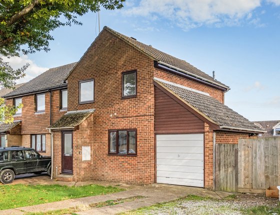 Camellia Close, Gillingham, Kent, ME8, 7604 - Quealy & Co