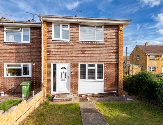 Temple Gardens, Sittingbourne, Kent, ME10, 7671 - Quealy & Co
