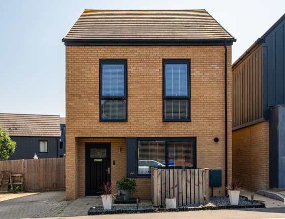 Juno Road, Milton Regis, Sittingbourne, Kent, ME10, 7727 - Quealy & Co