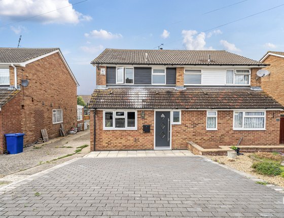 Bradfield Avenue, Teynham, Sittingbourne, Kent, ME9, 7739 - Quealy & Co