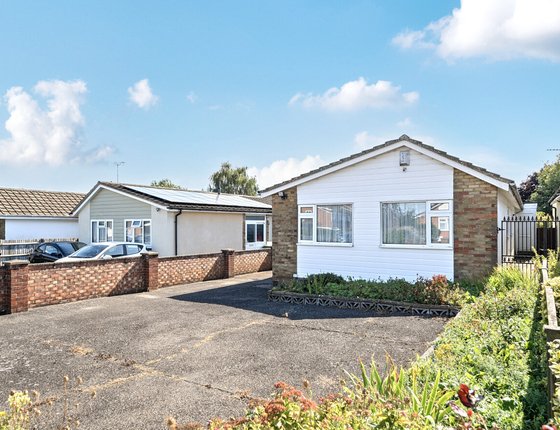 Cobtree Road, Coxheath, Maidstone, Kent, ME17, 7740 - Quealy & Co