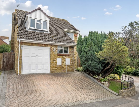 Gaze Hill Avenue, Sittingbourne, Kent, ME10, 7743 - Quealy & Co