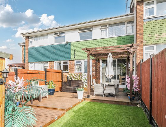 Lansdown Road, Sittingbourne, Kent, ME10, 7744 - Quealy & Co