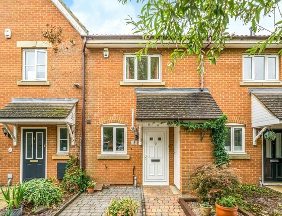 Anatase Close, Sittingbourne, Kent, ME10, 7745 - Quealy & Co