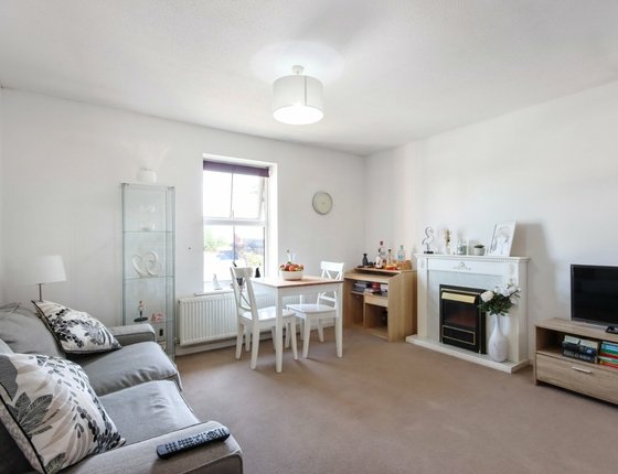Wingate Court, Anselm Close, Sittingbourne, Kent, ME10, 7767 - Quealy & Co