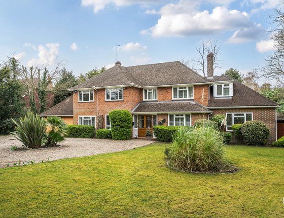 Mount Lane, Hartlip, Sittingbourne, Kent, ME9, 8049 - Quealy & Co