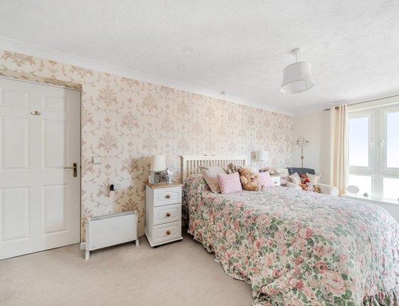 Bell Road, Sittingbourne, Kent, ME10, 8182 - Quealy & Co