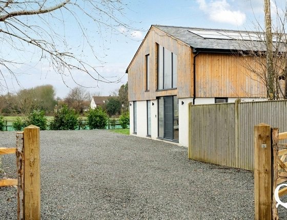 Breach Lane, Upchurch, Sittingbourne, Kent, ME9, 8196 - Quealy & Co