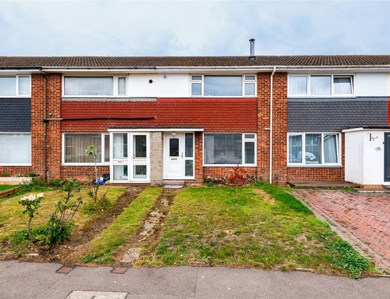 Lansdown Road, Sittingbourne, Kent, ME10, 8233 - Quealy & Co