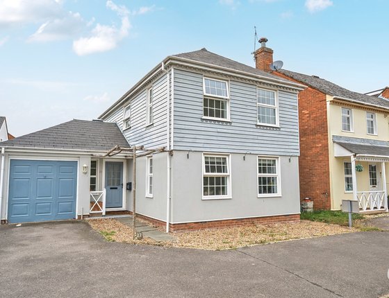 Adisham Green, Kemsley, Sittingbourne, Kent, ME10, 8316 - Quealy & Co