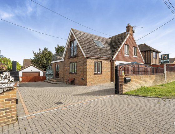 Seathorpe Avenue, Minster on Sea, Sheerness, Kent, ME12, 8431 - Quealy & Co