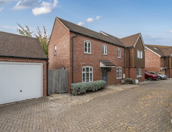 Hargraves Road, Sittingbourne, Kent, ME10, 8440 - Quealy & Co