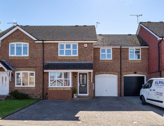 Turner Close, Kemsley, Sittingbourne, Kent, ME10, 8454 - Quealy & Co