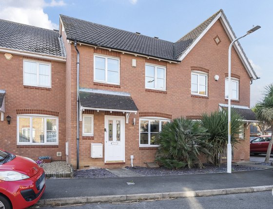 Clement Close, Milton Regis, Sittingbourne, Kent, ME10, 8523 - Quealy & Co