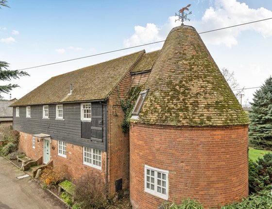 Kingsdown, Sittingbourne, Kent, ME9, 878 - Quealy & Co