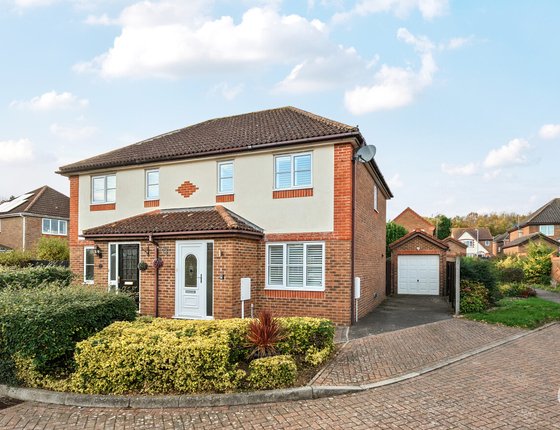 Galena Close, Sittingbourne, Kent, ME10, 8825 - Quealy & Co