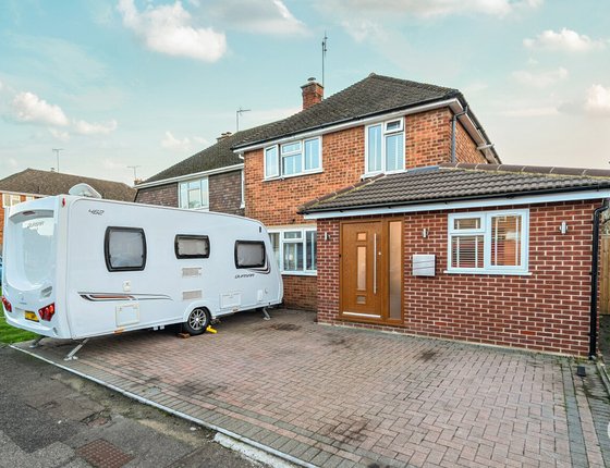 Silverdale Grove, Sittingbourne, Kent, ME10, 9068 - Quealy & Co