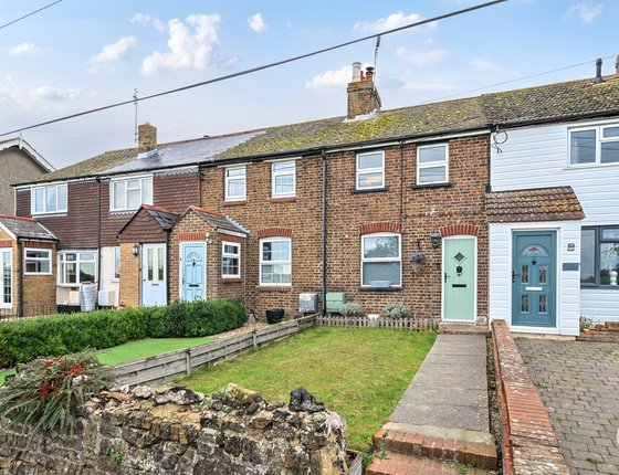 Frognal Lane, Sittingbourne, Kent, ME9, 9303 - Quealy & Co